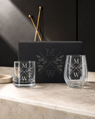 Mockup of the mbSHORTSET engraved magnetic gift box set personalized with design N12.
