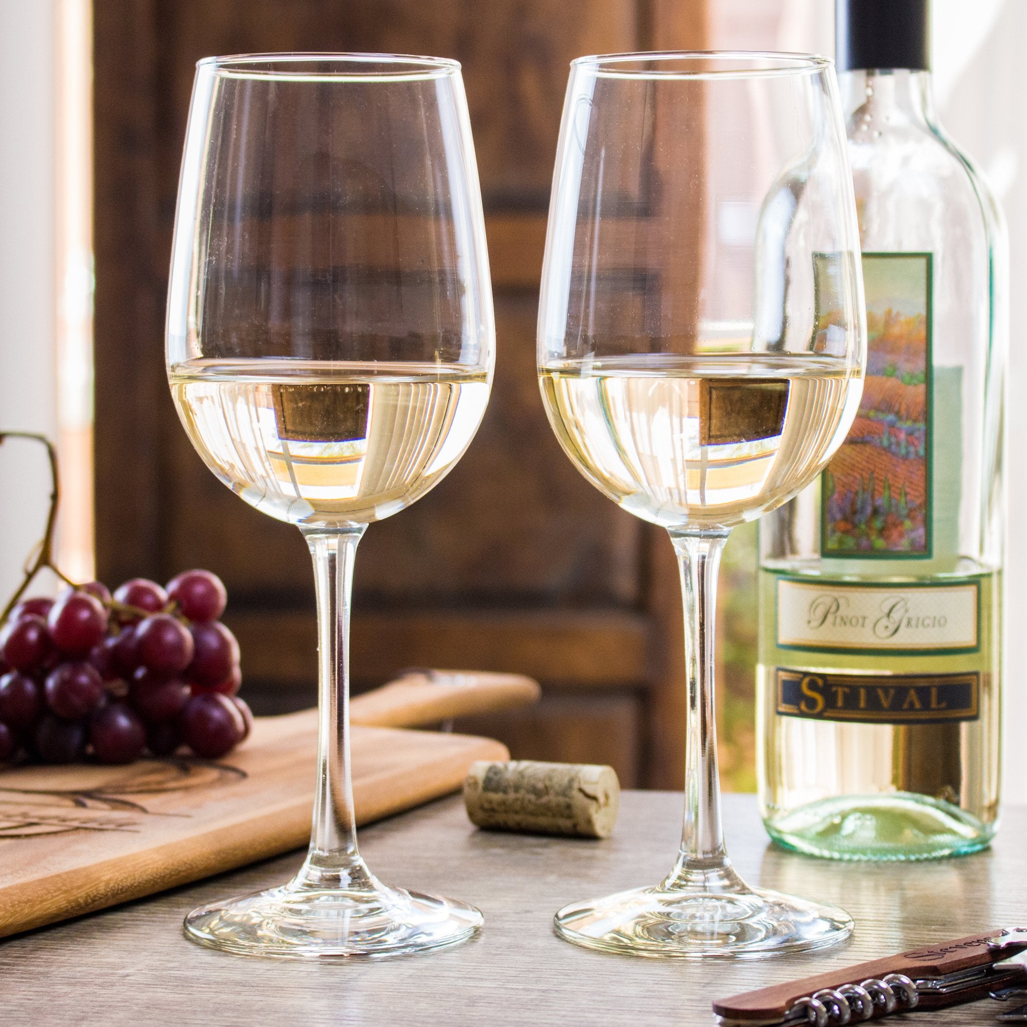 2 White Wine Glass-Sets Products