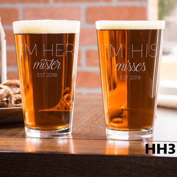 2 Pint Glass Set His & Hers - Design: HH3