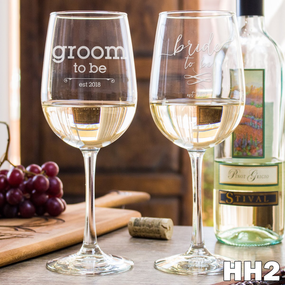 2 White Wine Glass Set - Design: HH2 - Everything Etched