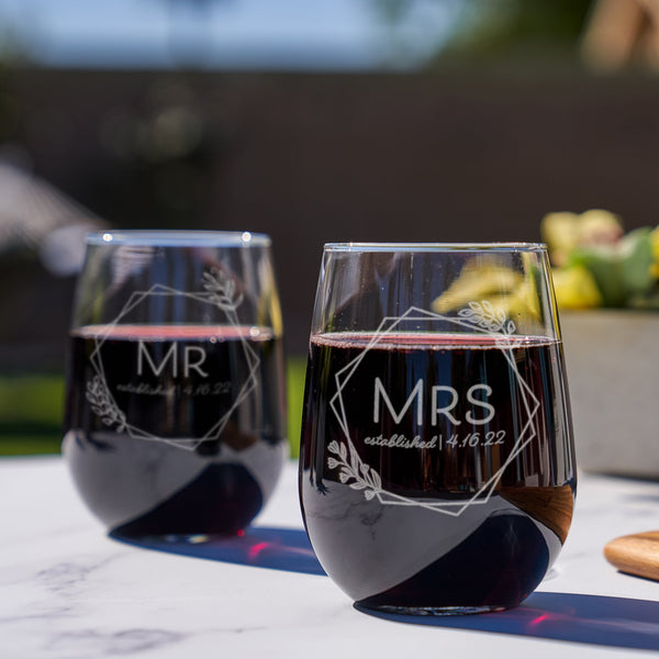 Mr & Mrs Stemless Wine Glass Set - Design: HH5