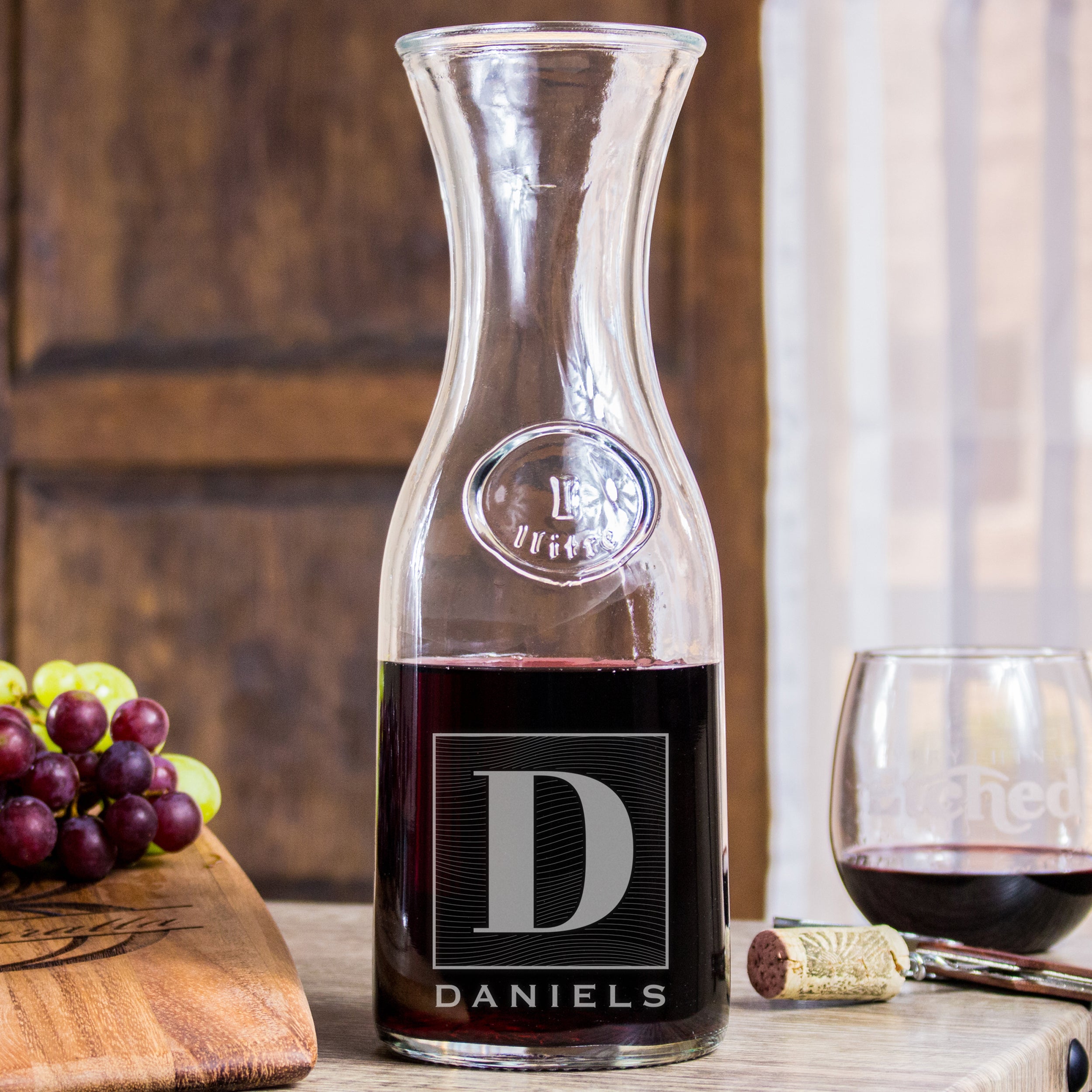 Decater Personalized Initial Wine Decanter, Design: K5 – Everything Etched
