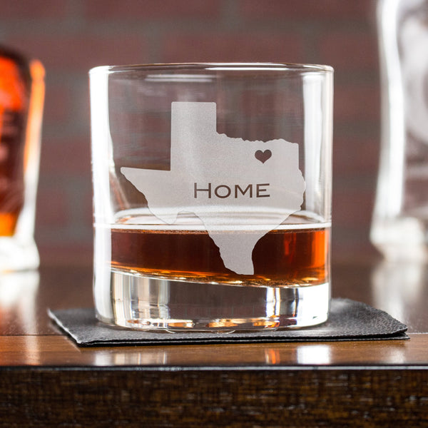 Engraved Whiskey Glasses Hometown - Design: HOME