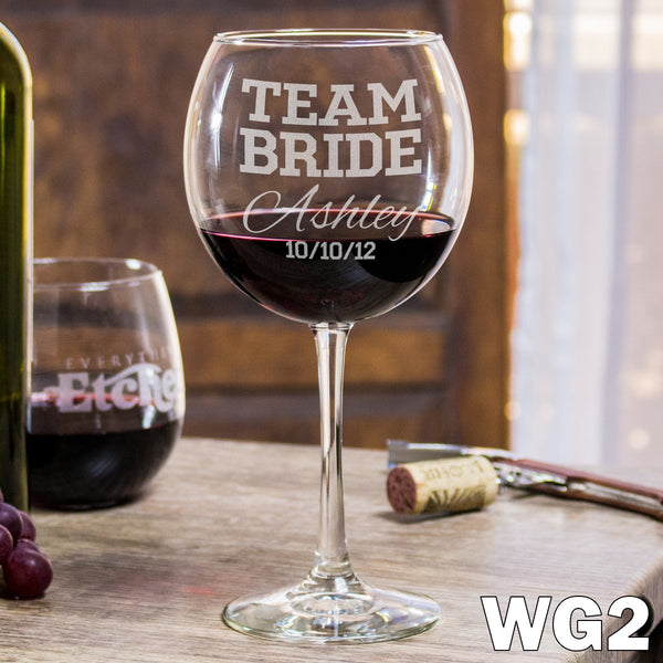 Etched Red Wine Glasses Team Bride - Design: WG2