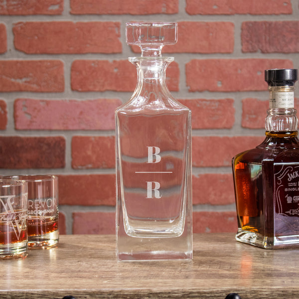 Whiskey Decanter - Design: INITIAL2
