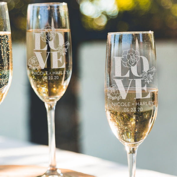 Etched Champagne Flutes Love - Design: N4